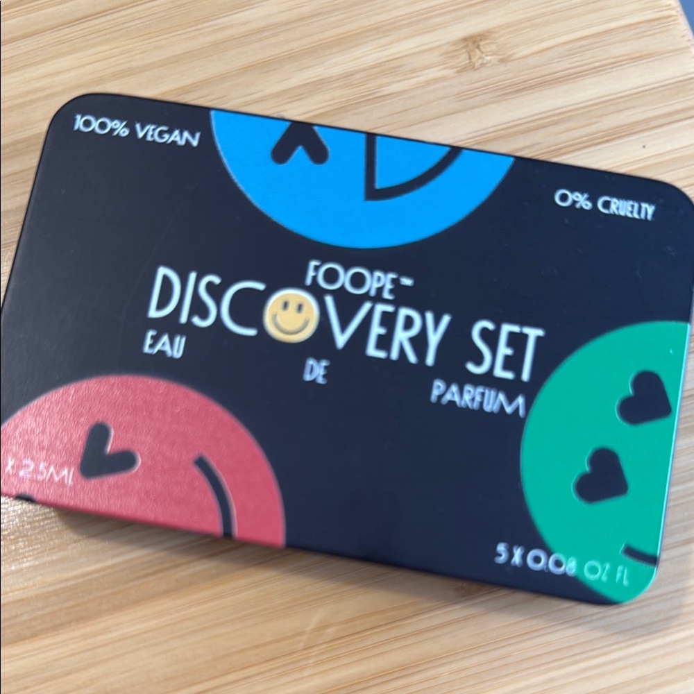 Never used, FOOPE fragrance Discovery Set with 5 fragrances